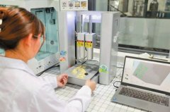 团队师生“菌种猎